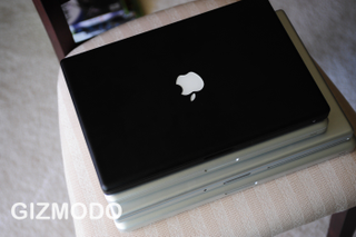 Illustration for article titled Sizemodo: New MacBook and MacBook Pro vs. Their Forebearers